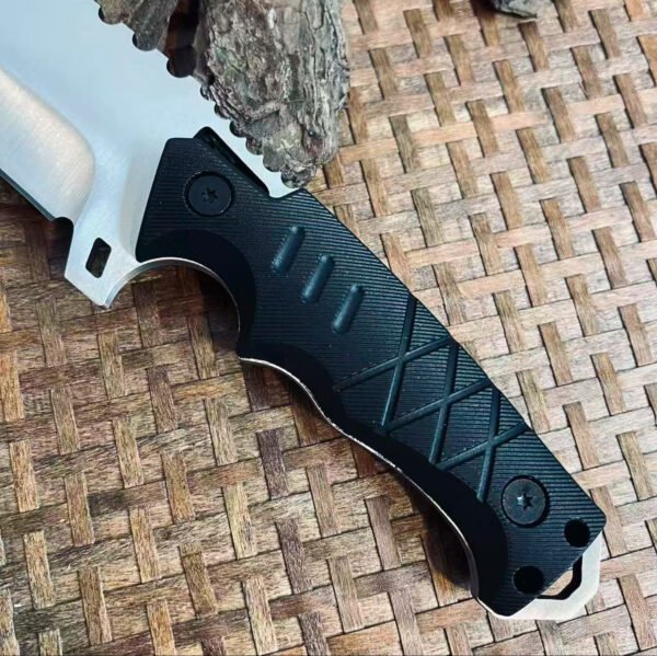 Square-headed Captain