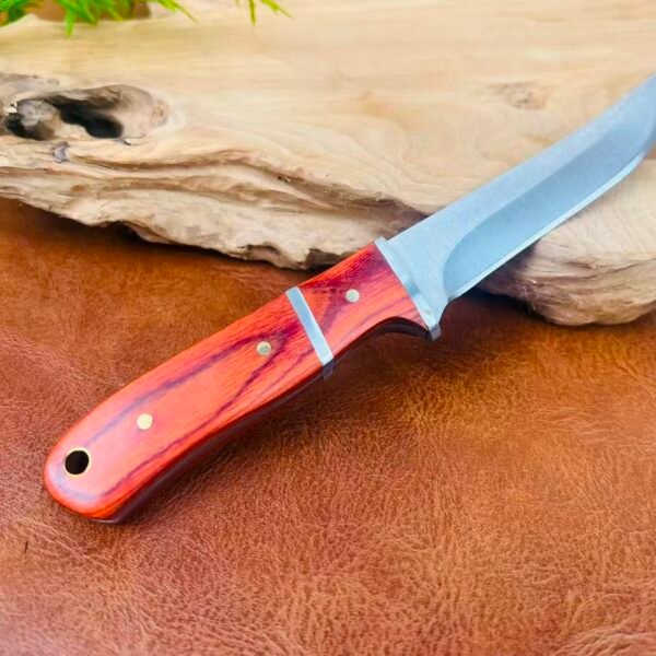 Red sandalwood knife