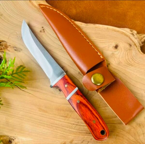 Red sandalwood knife